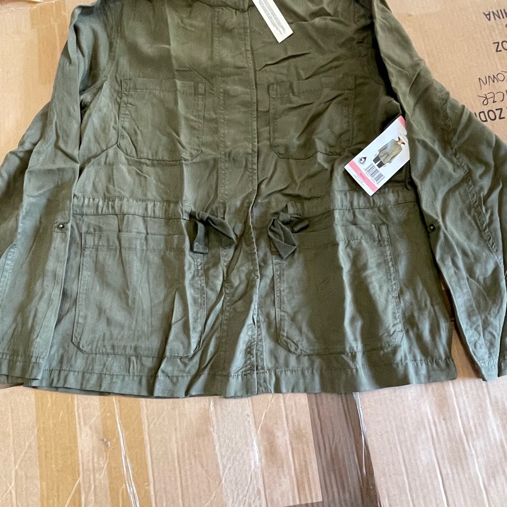 Green Utility Jacket with Drawstring Detail